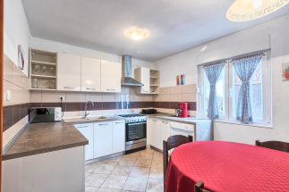 Istria vacation- Lora apartment kitchen