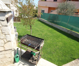 NL Istria vacation - Lora gareden